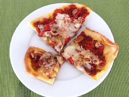 [:en] Homemade Pizza with All the Toppings[:]