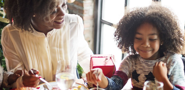 Celebrating the Season with Family Dinner